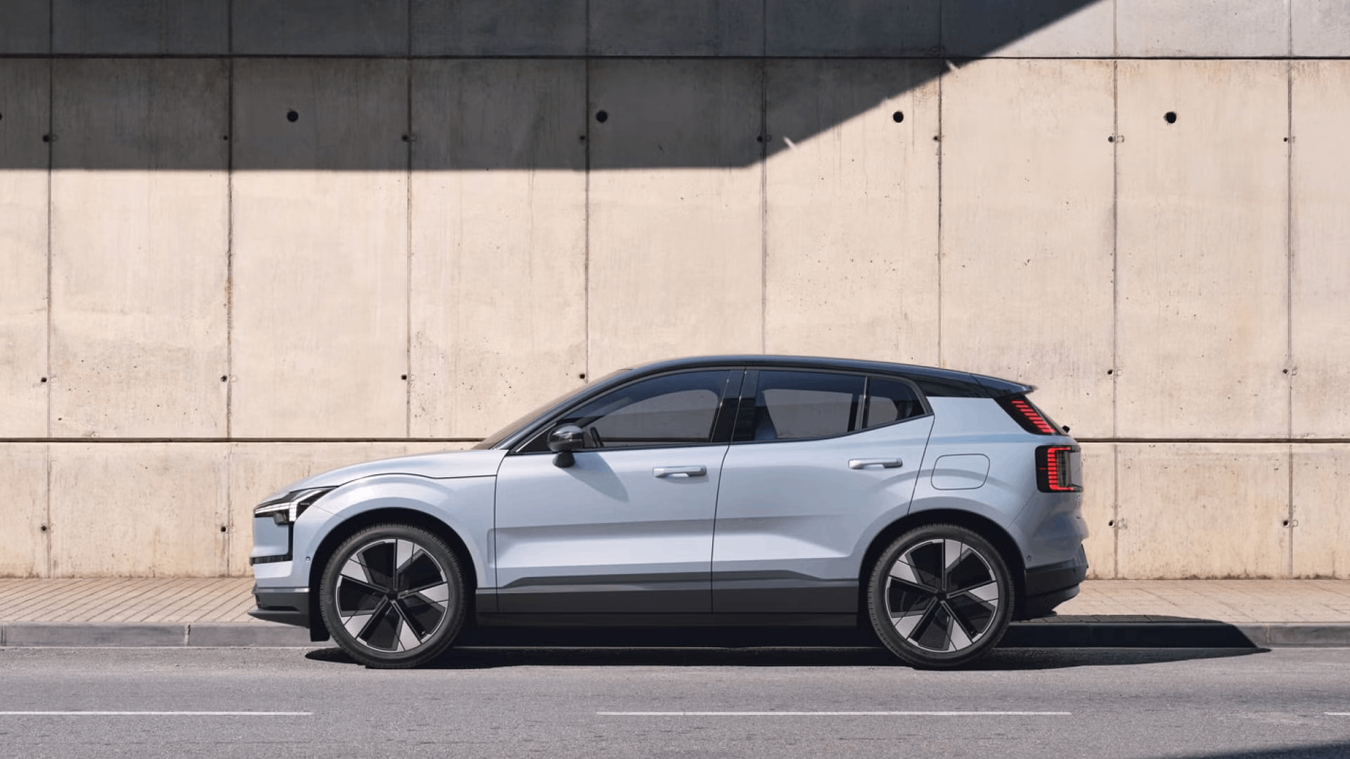 EX30. Big electric performance in a small package.
